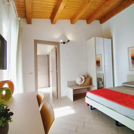 Guest house Con Garage Privato